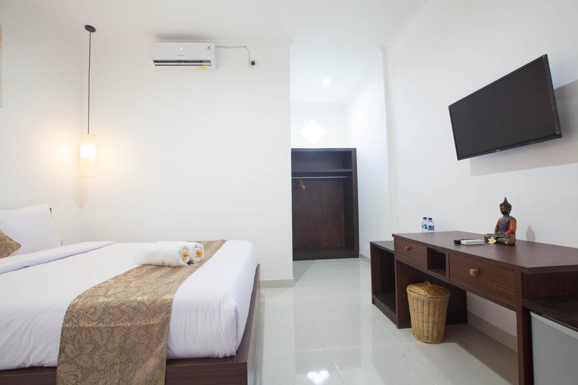 Yankee Fara 14 Hotel Seminyak Kültér fotó